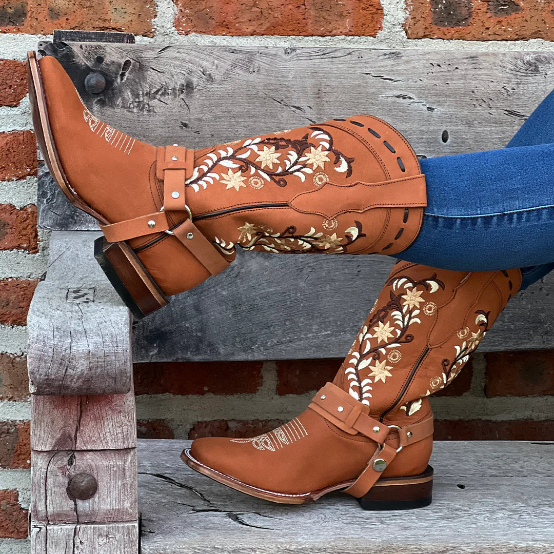 Oferta Bota vaquera para dama de piel modelo Famosa